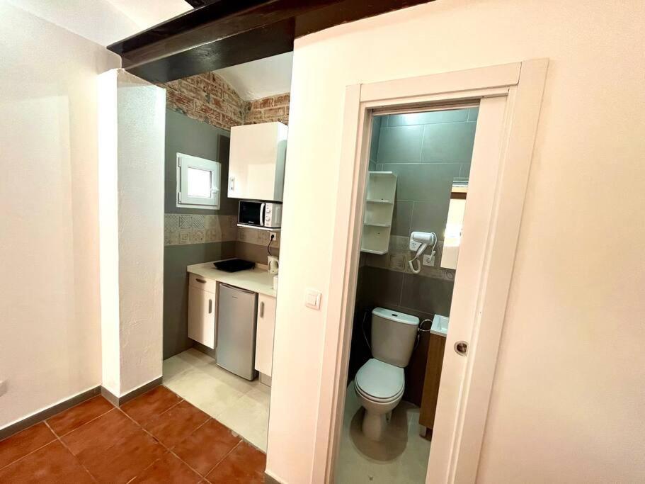 Nuevos Apartamentos Frente Al Mar Y A La Playa 卡斯特尔德费尔斯 外观 照片