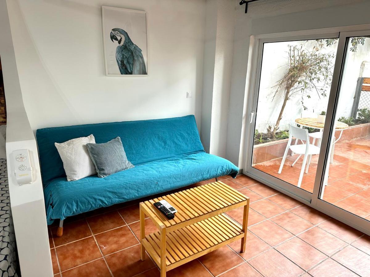 Nuevos Apartamentos Frente Al Mar Y A La Playa 卡斯特尔德费尔斯 外观 照片